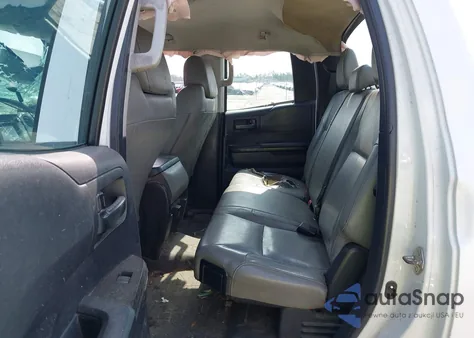 2014 Toyota Tundra Sr 4.6L V8 z USA, uszkodzony, nr VIN 5TFRM5F13EX078084